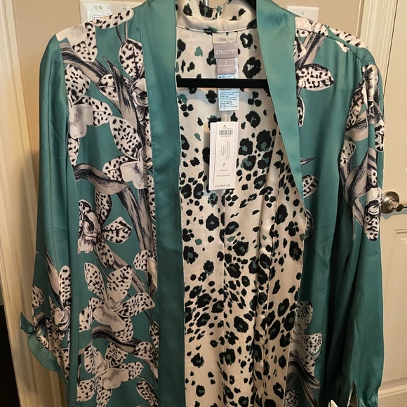 Chicos reversible duster in desert blooms and leopard - Picture 1 of 5